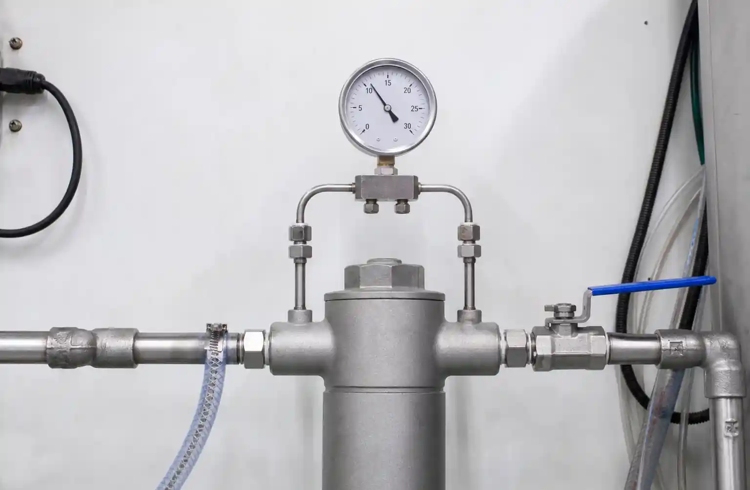 2-filter-differential-pressure-monitoring