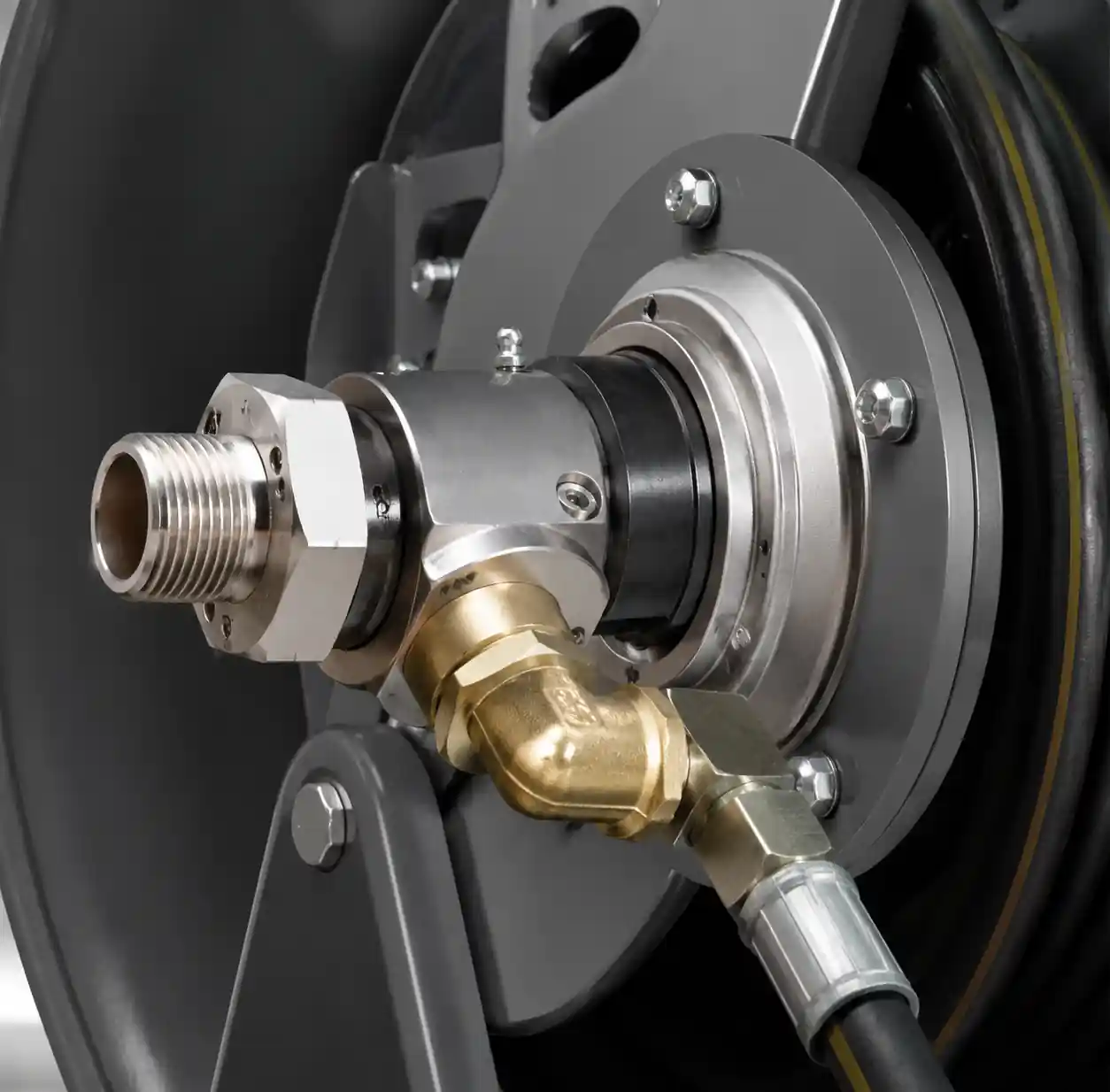 6-high-pressure-hose-reel-swivel-joint-detail